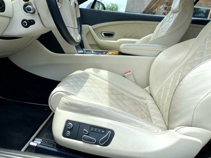 2016 Bentley Continental GT W12 AWD photo 19