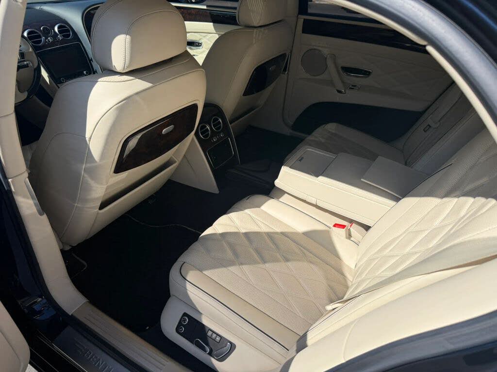 2016 Bentley Flying Spur V8 AWD photo 12