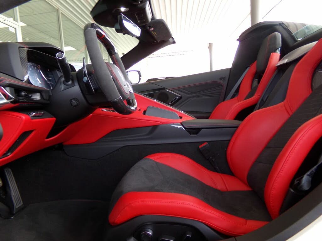 2023 Chevrolet Corvette Z06 3LZ Convertible RWD photo 17