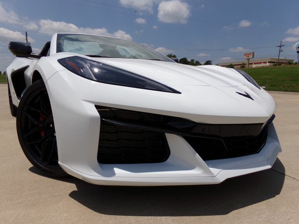 2023 Chevrolet Corvette Z06 3LZ Convertible RWD photo 6