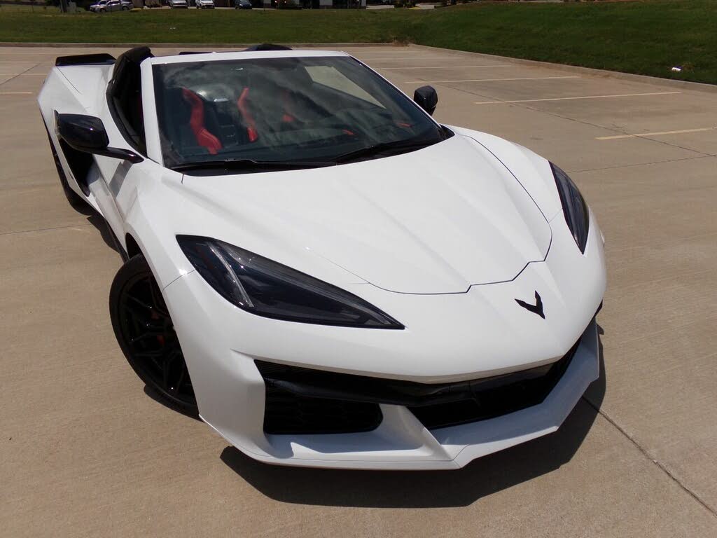 2023 Chevrolet Corvette Z06 3LZ Convertible RWD photo 7