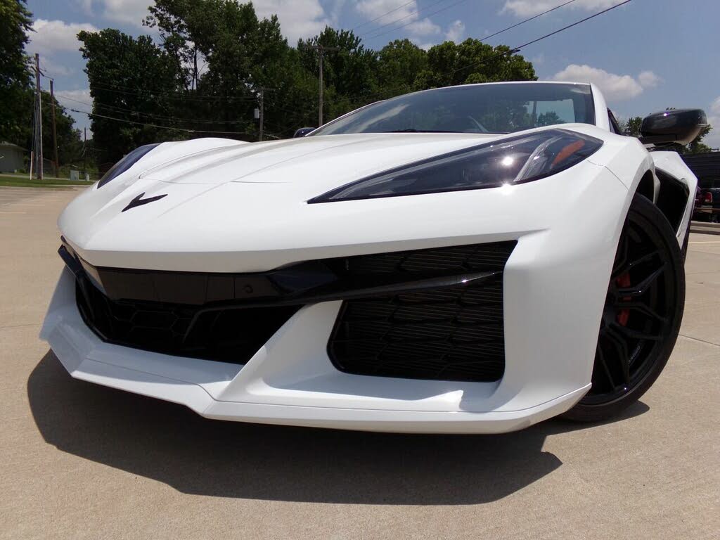 2023 Chevrolet Corvette Z06 3LZ Convertible RWD photo 9