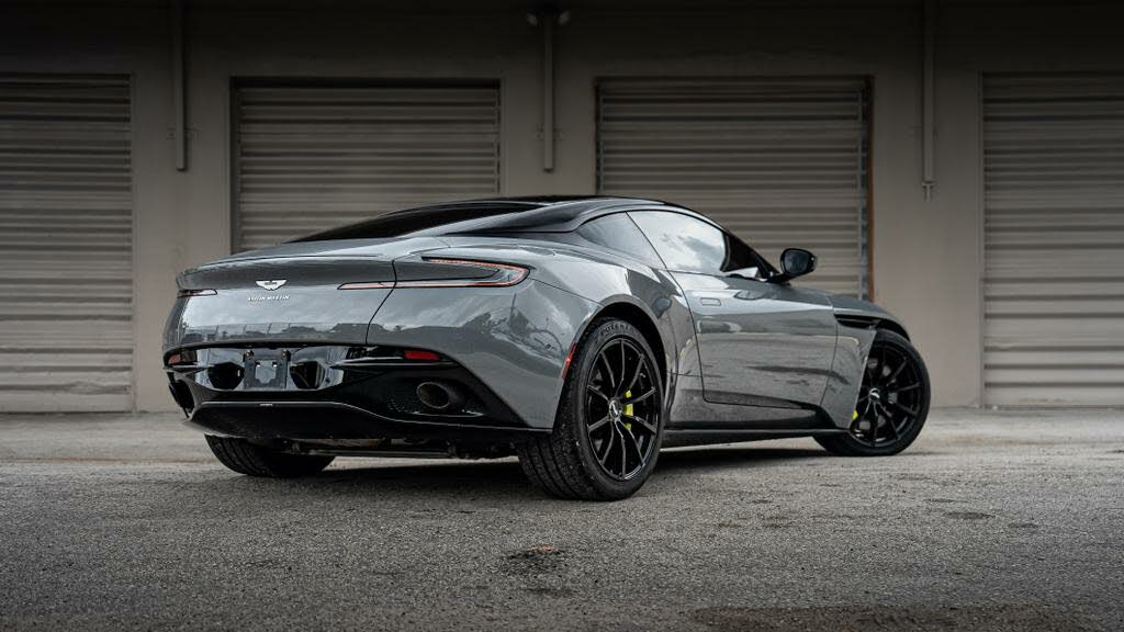 2020 Aston Martin DB11 AMR RWD photo 21