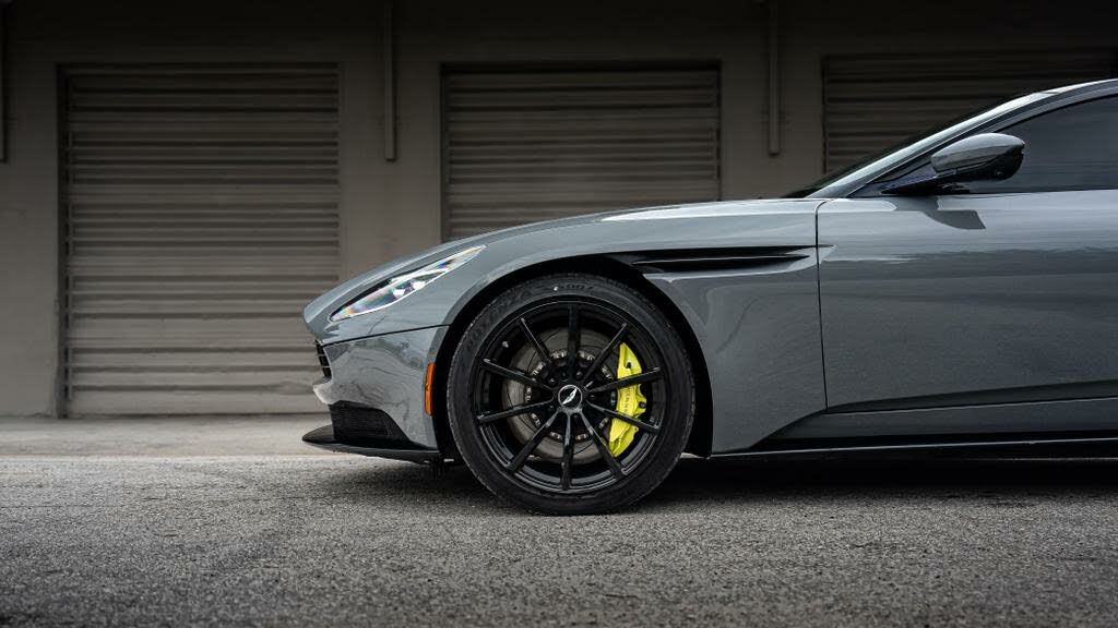 2020 Aston Martin DB11 AMR RWD photo 7