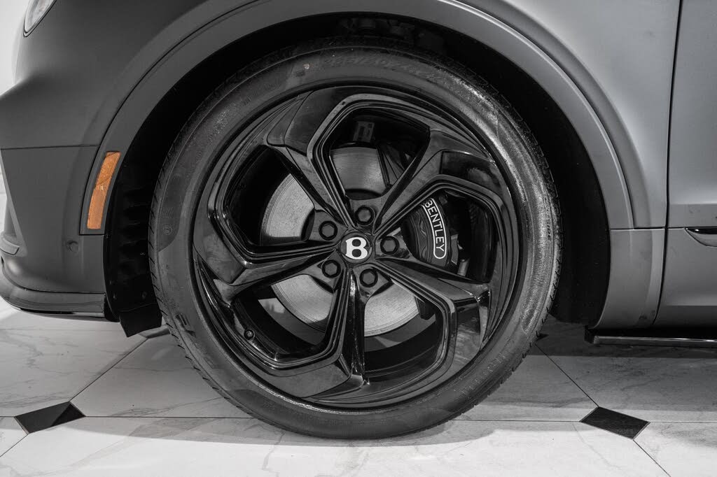 2024 Bentley Bentayga S V8 AWD photo 6