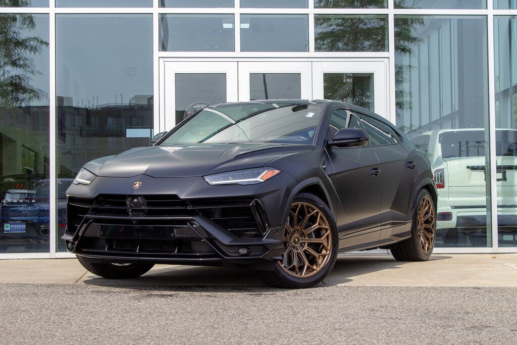 2023 Lamborghini Urus S AWD
