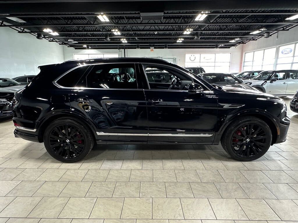 2021 Bentley Bentayga V8 AWD photo 23