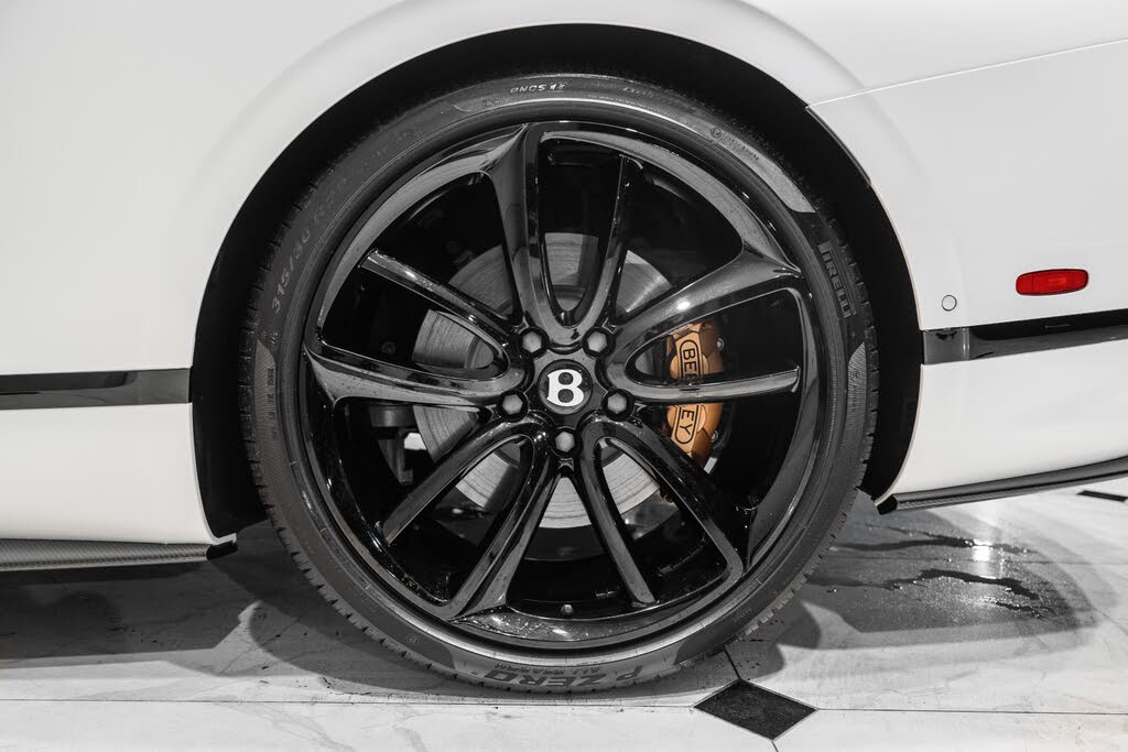 2024 Bentley Continental GTC V8 AWD photo 16