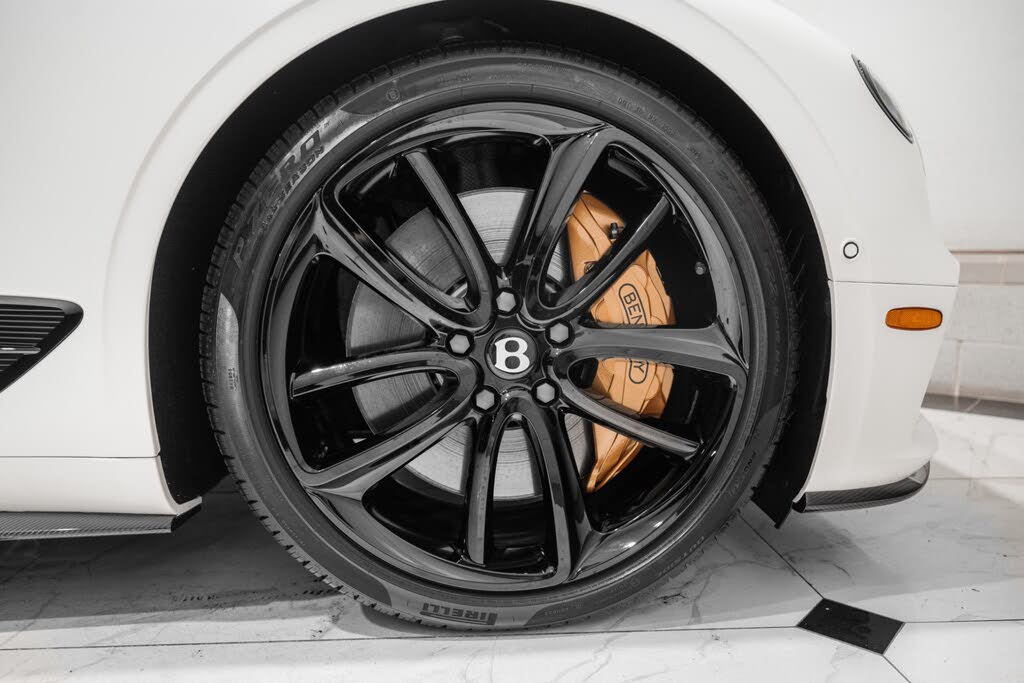 2024 Bentley Continental GTC V8 AWD photo 18