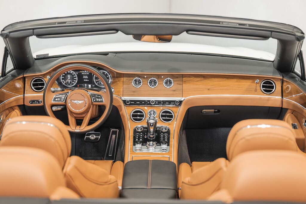 2024 Bentley Continental GTC V8 AWD photo 24