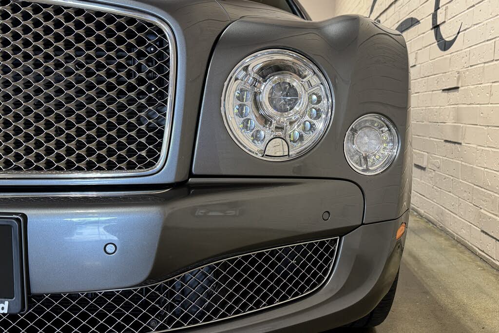 2013 Bentley Mulsanne RWD photo 15