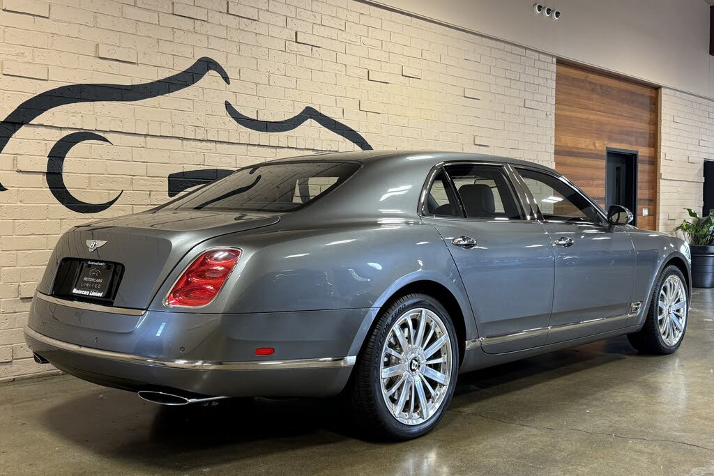 2013 Bentley Mulsanne RWD photo 6