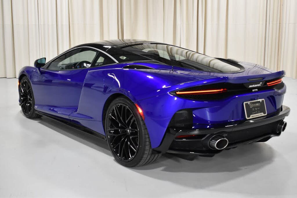 2025 McLaren GTS RWD photo 7