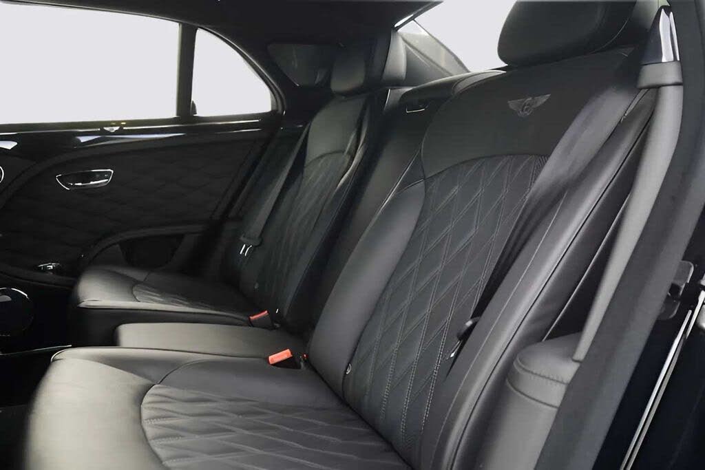 2017 Bentley Mulsanne RWD photo 13