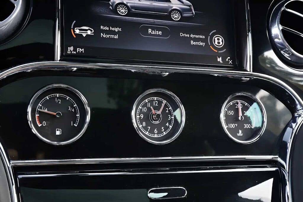 2017 Bentley Mulsanne RWD photo 15