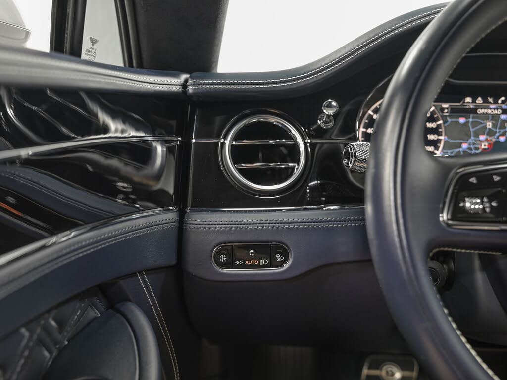 2022 Bentley Continental GT V8 AWD photo 18
