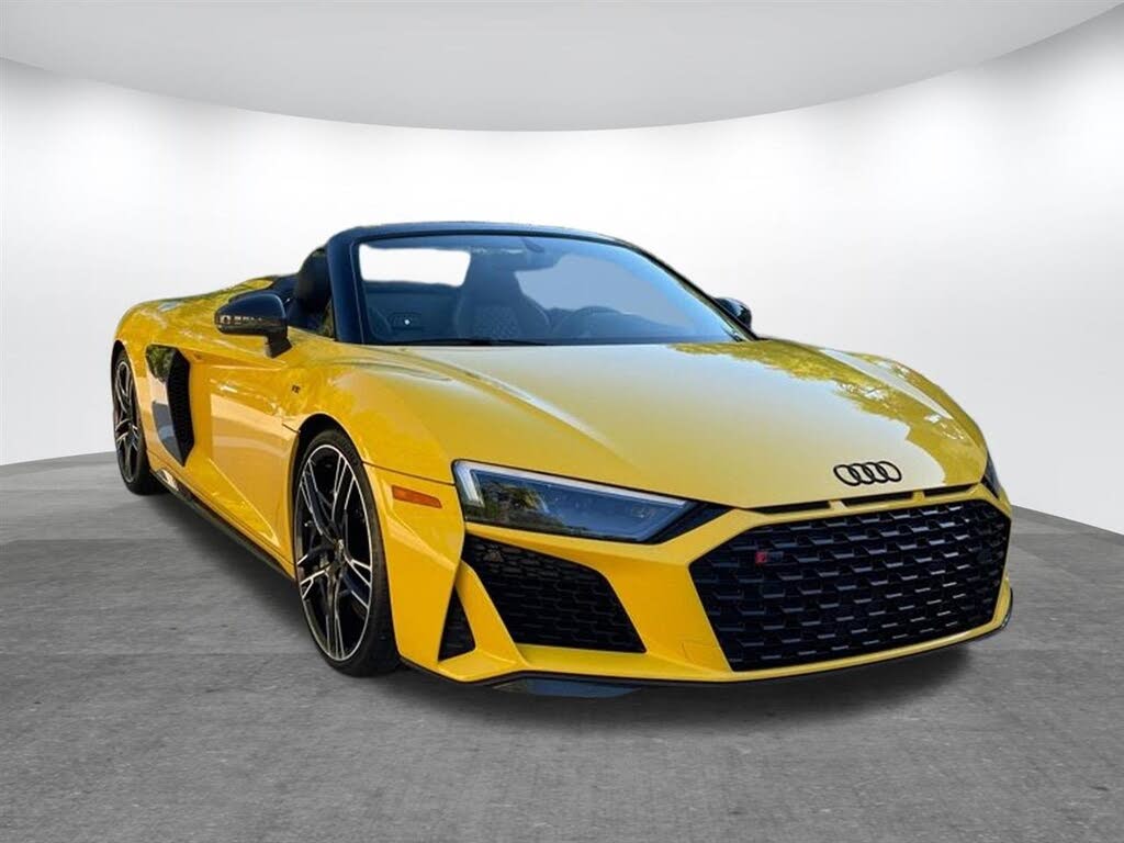 2023 Audi R8 quattro V10 Performance Spyder AWD photo 2 of 24