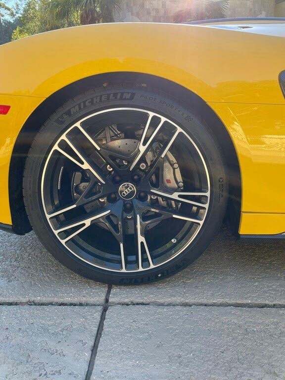 2023 Audi R8 quattro V10 Performance Spyder AWD photo 15 of 24