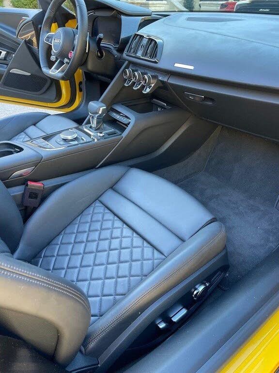 2023 Audi R8 quattro V10 Performance Spyder AWD photo 23 of 24