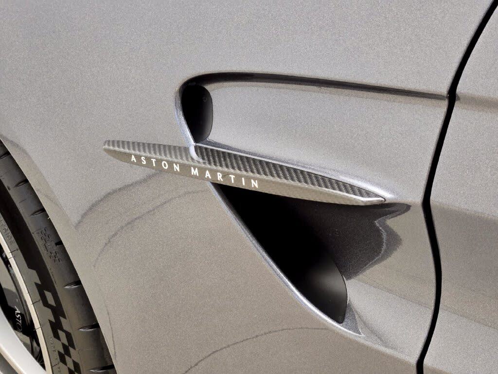 2025 Aston Martin Vantage Coupe RWD photo 16