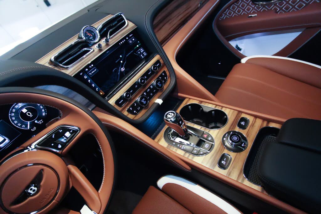 2025 Bentley Bentayga S V8 AWD photo 17