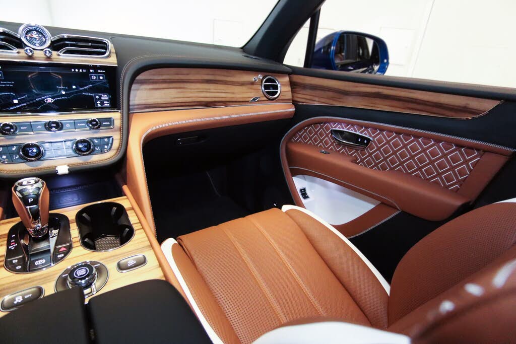 2025 Bentley Bentayga S V8 AWD photo 19