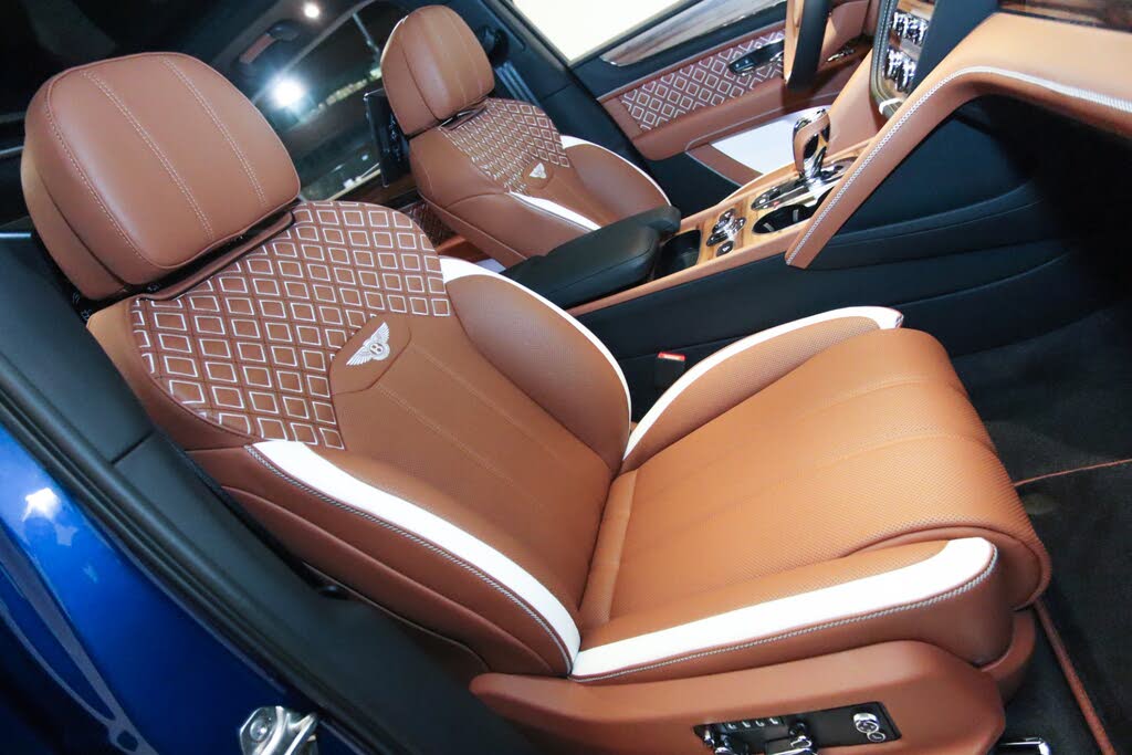 2025 Bentley Bentayga S V8 AWD photo 20