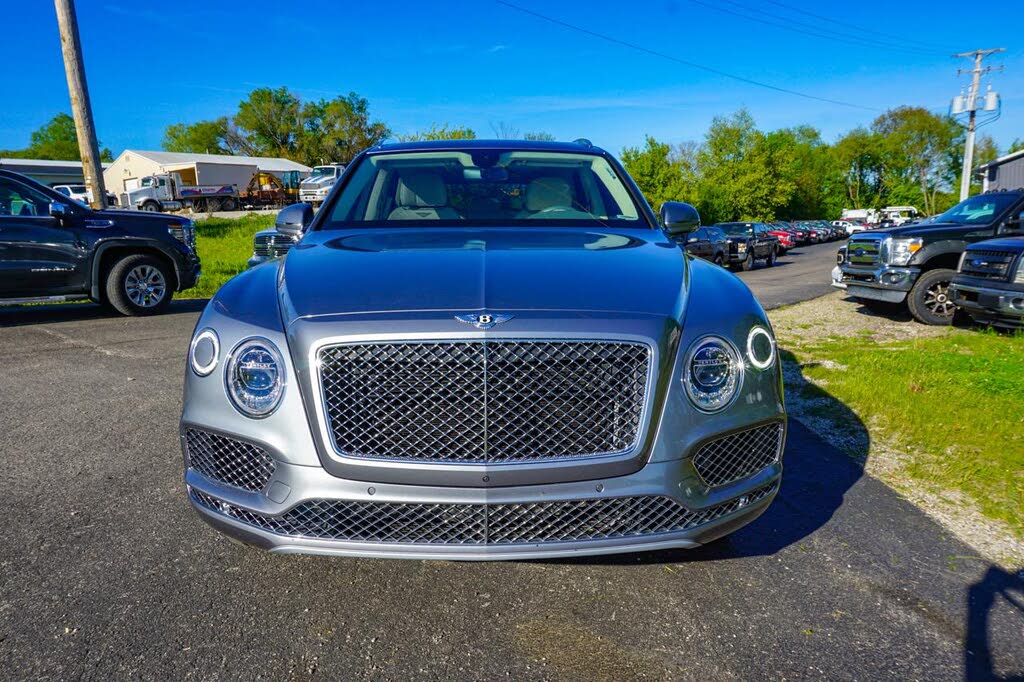 2017 Bentley Bentayga W12 AWD photo 8