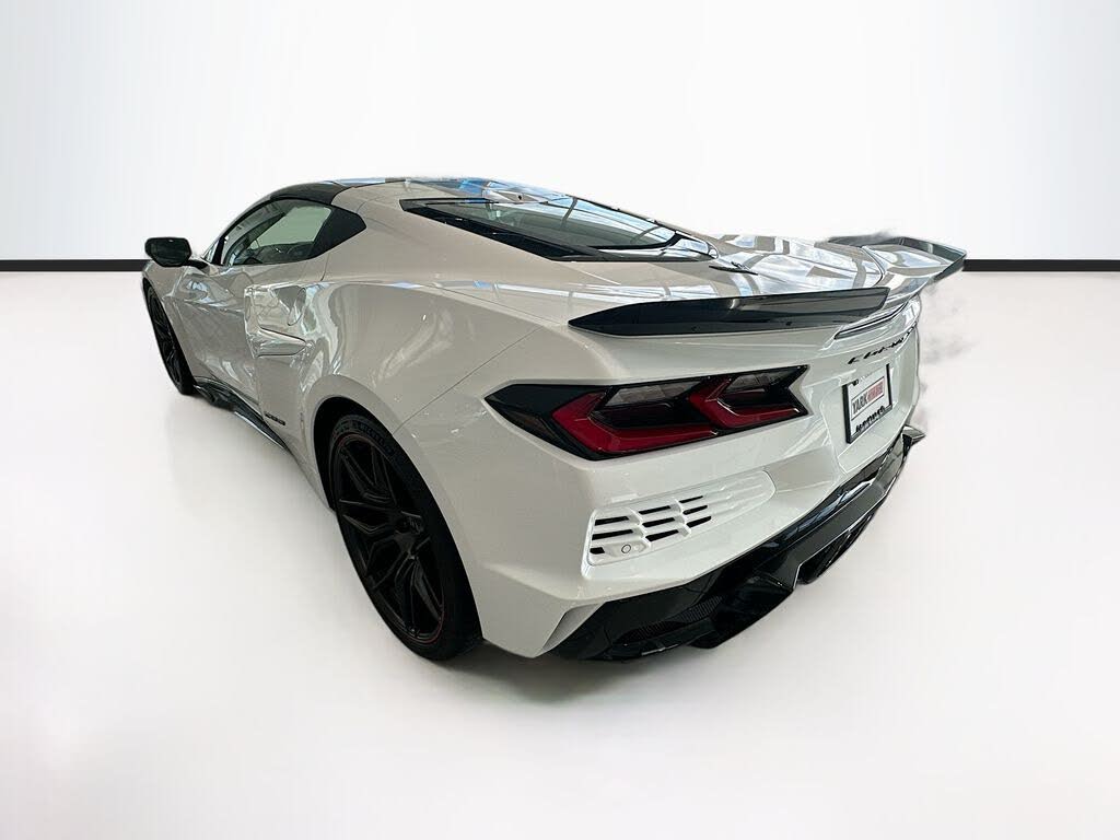 2024 Chevrolet Corvette Z06 3LZ Coupe RWD photo 6