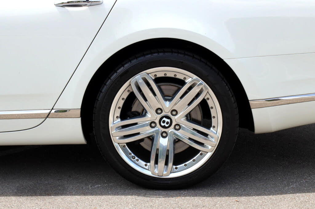 2011 Bentley Mulsanne RWD photo 23