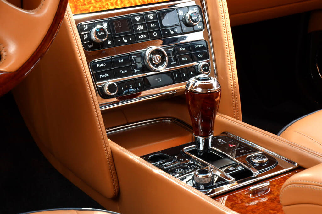 2011 Bentley Mulsanne RWD photo 8