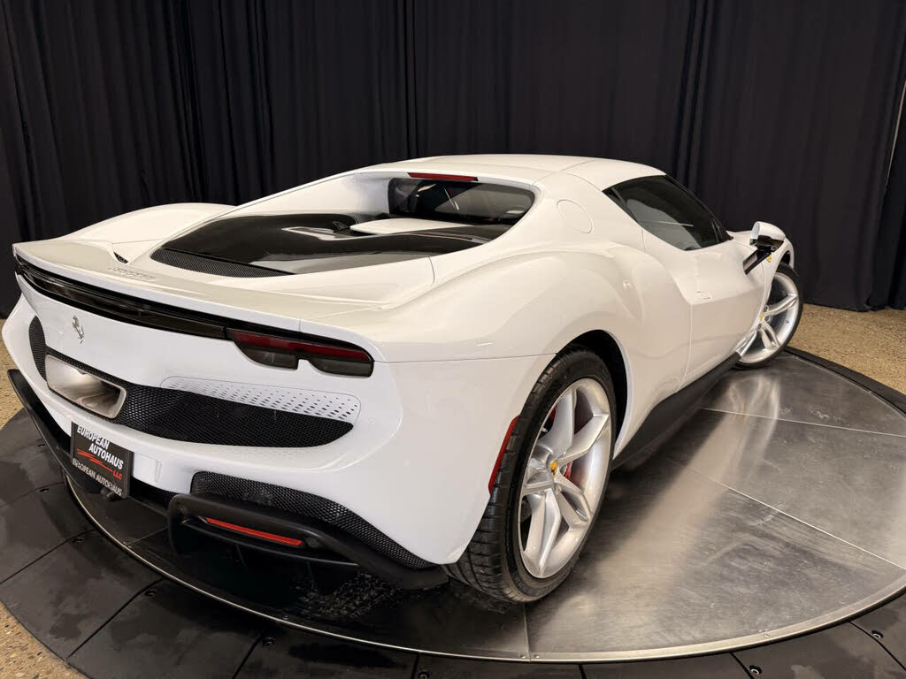 2024 Ferrari 296 GTB RWD photo 10