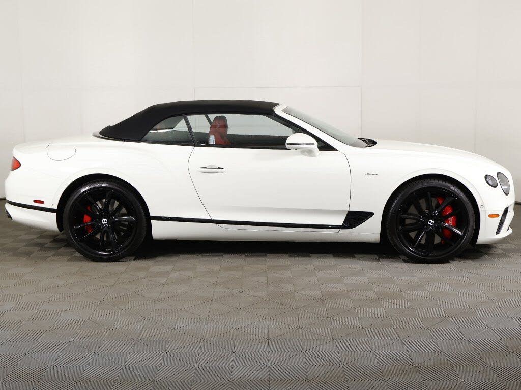 2023 Bentley Continental GTC Azure V8 AWD photo 17