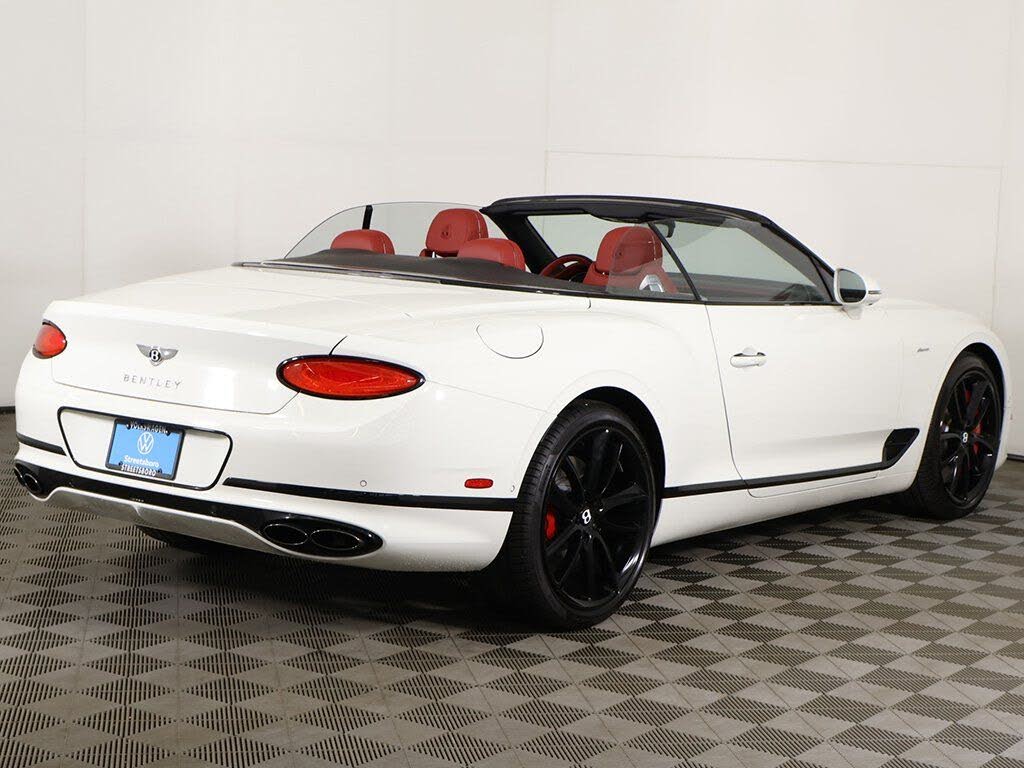 2023 Bentley Continental GTC Azure V8 AWD photo 21