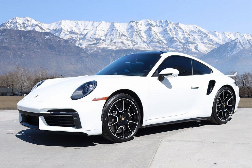 2025 Porsche 911 Turbo Coupe AWD photo 17 of 17
