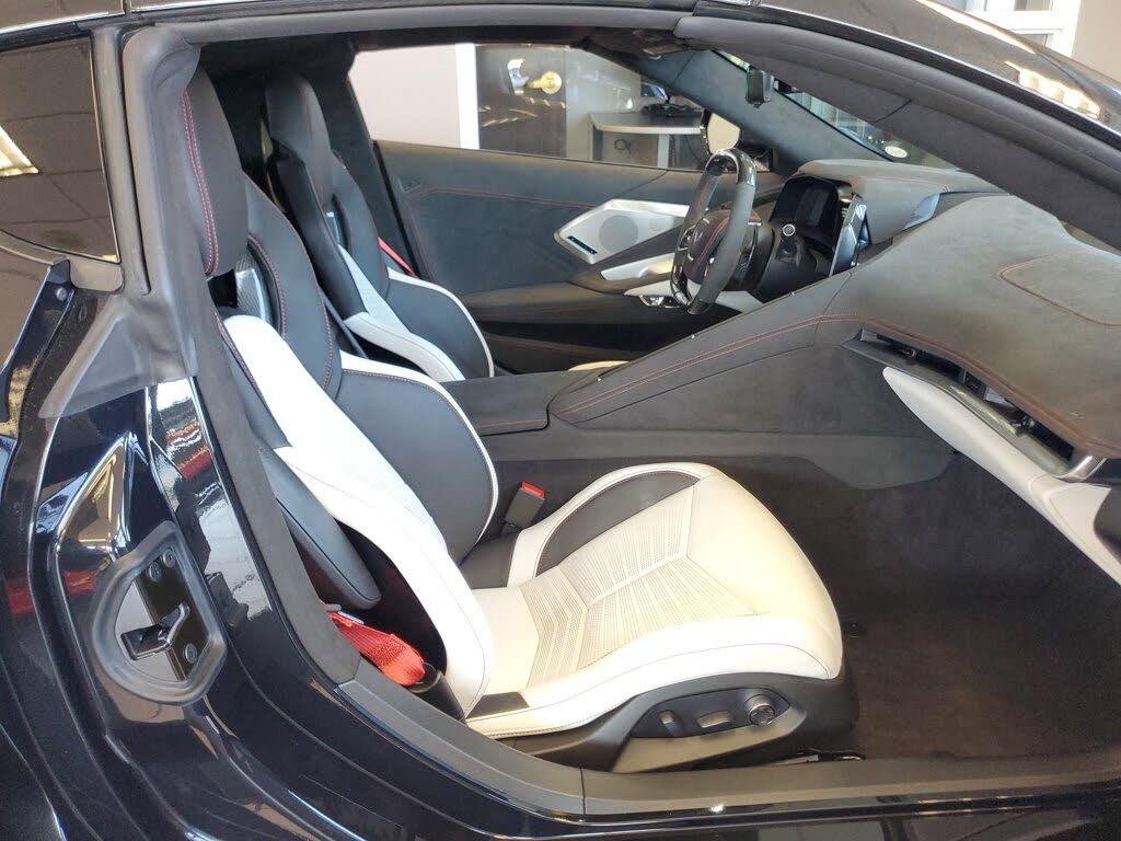 2023 Chevrolet Corvette Z06 3LZ Coupe RWD photo 7