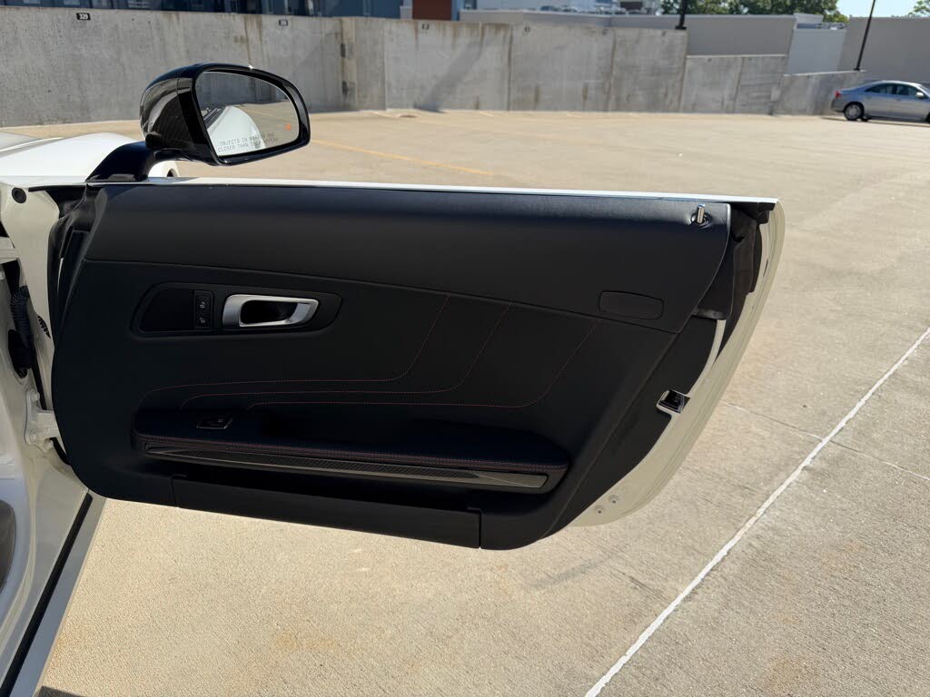 2014 Mercedes-Benz SLS AMG GT photo 22