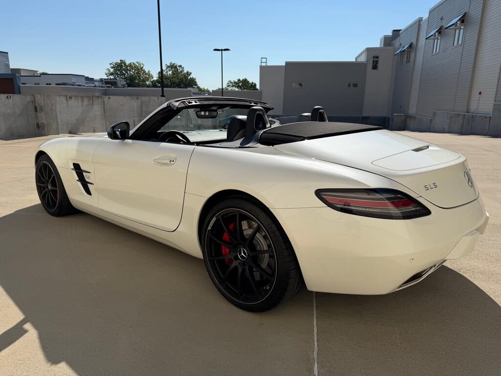 2014 Mercedes-Benz SLS AMG GT photo 5