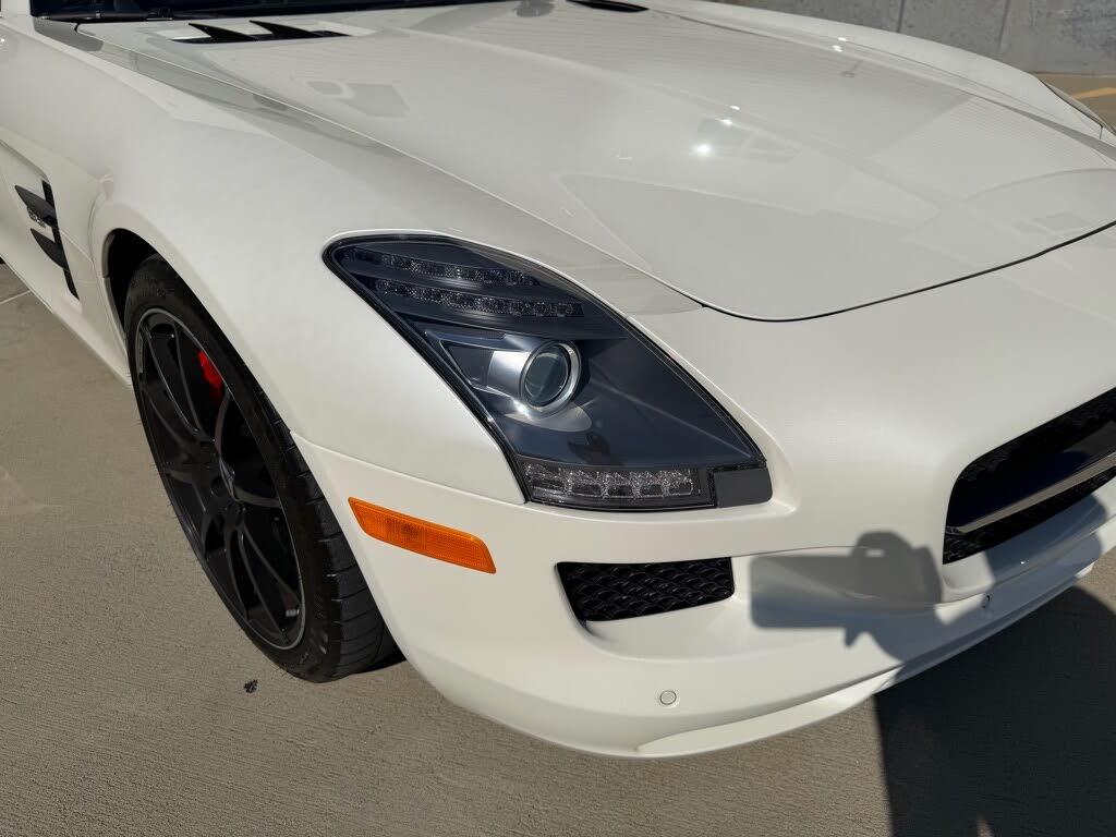 2014 Mercedes-Benz SLS AMG GT photo 10