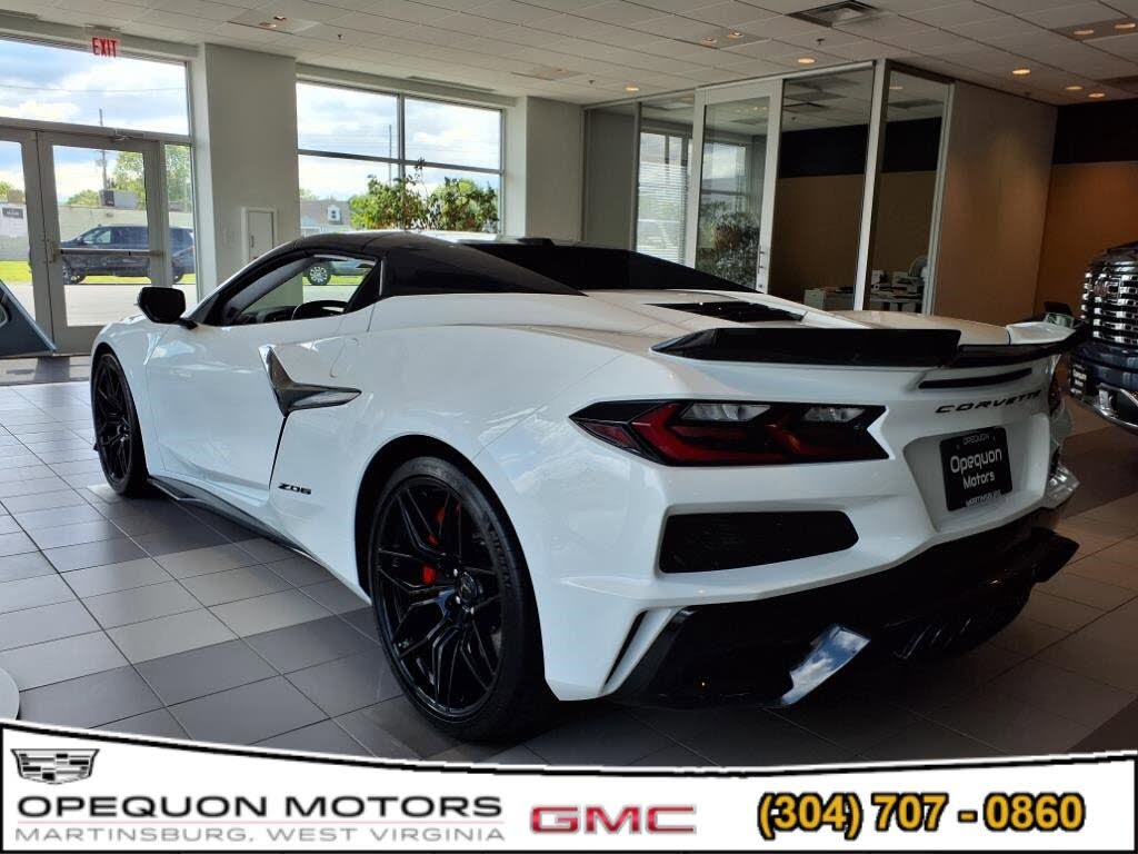 2024 Chevrolet Corvette Z06 3LZ Convertible RWD photo 6