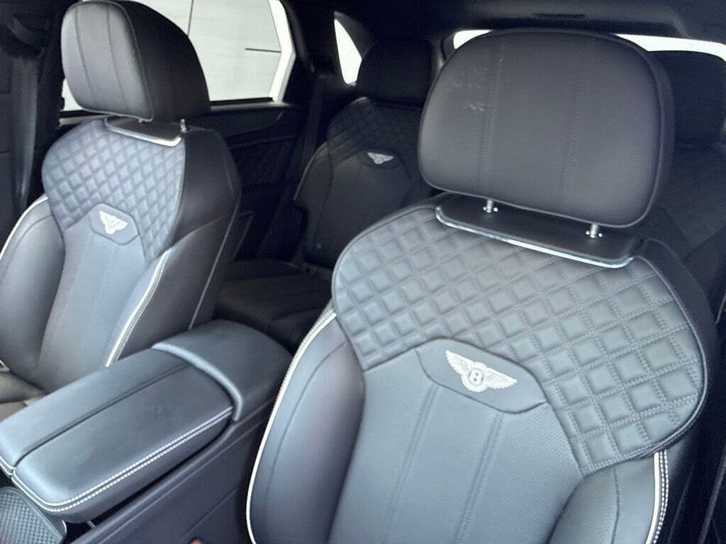 2023 Bentley Bentayga Speed AWD photo 24