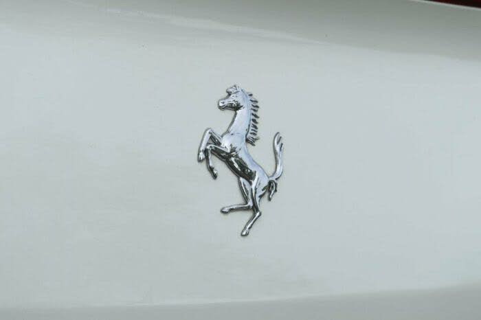 2012 Ferrari California Roadster photo 17