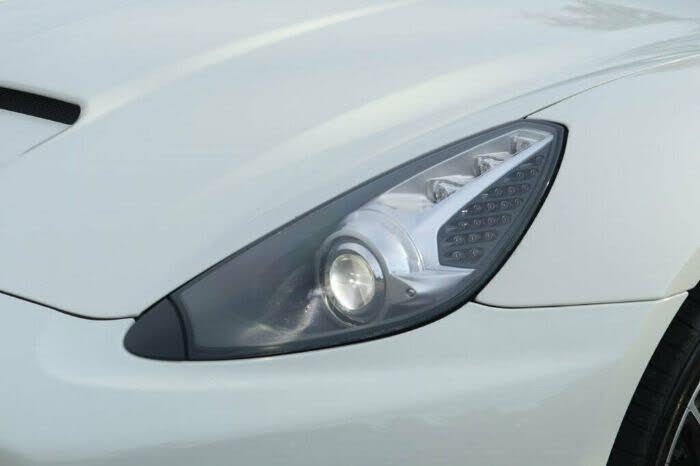 2012 Ferrari California Roadster photo 21