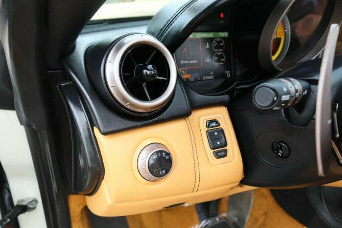 2012 Ferrari California Roadster photo 6