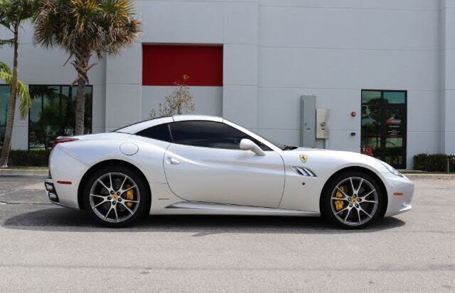 2012 Ferrari California Roadster photo 15