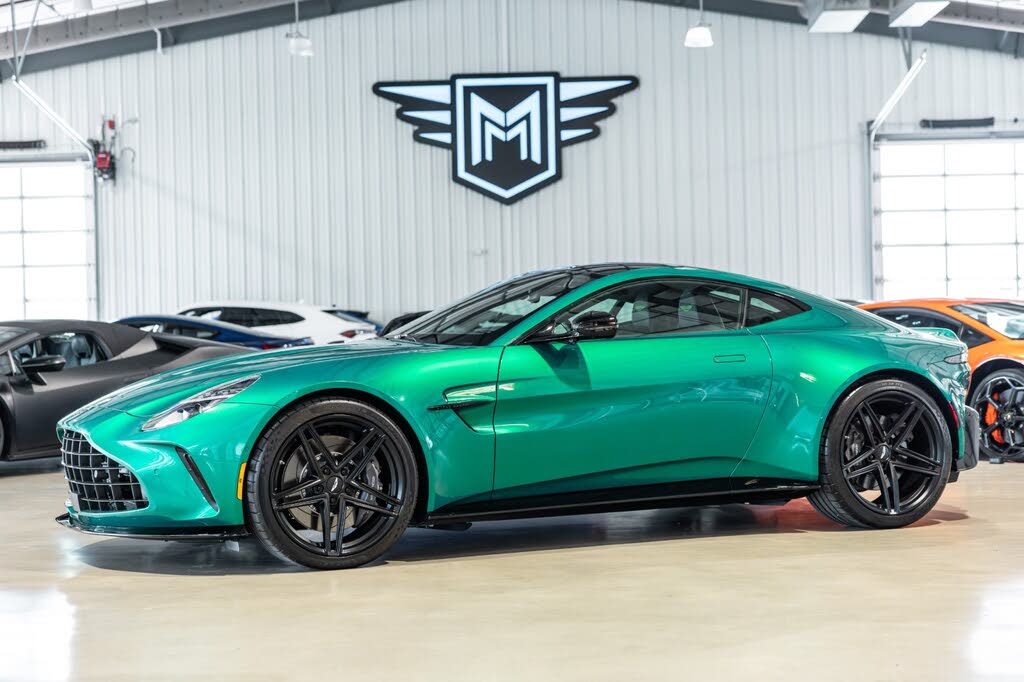 2025 Aston Martin Vantage Coupe RWD