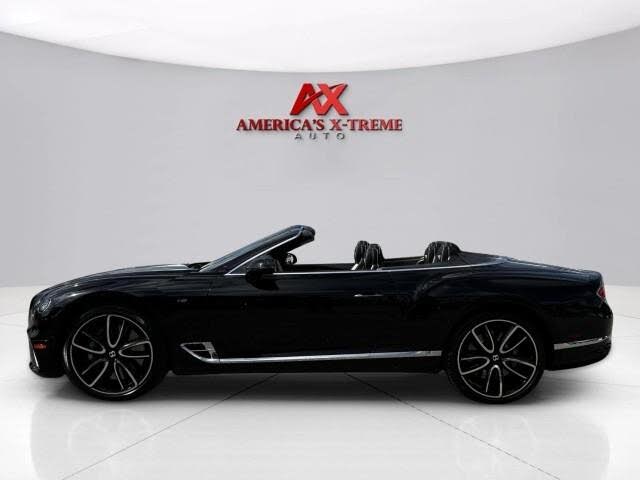 2022 Bentley Continental GTC V8 AWD photo 2