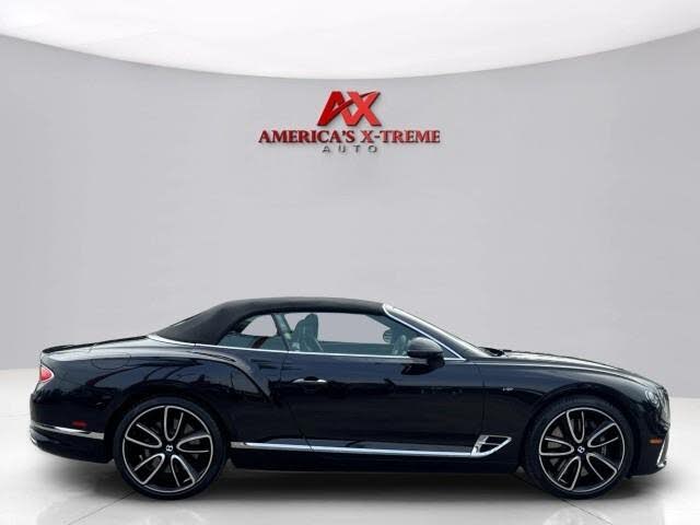 2022 Bentley Continental GTC V8 AWD photo 18
