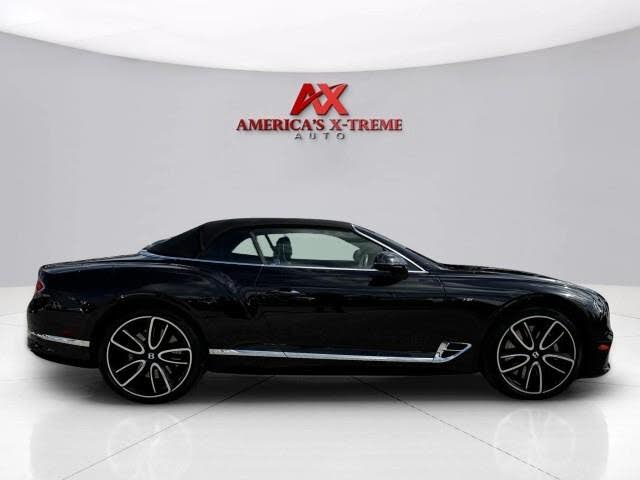 2022 Bentley Continental GTC V8 AWD photo 9