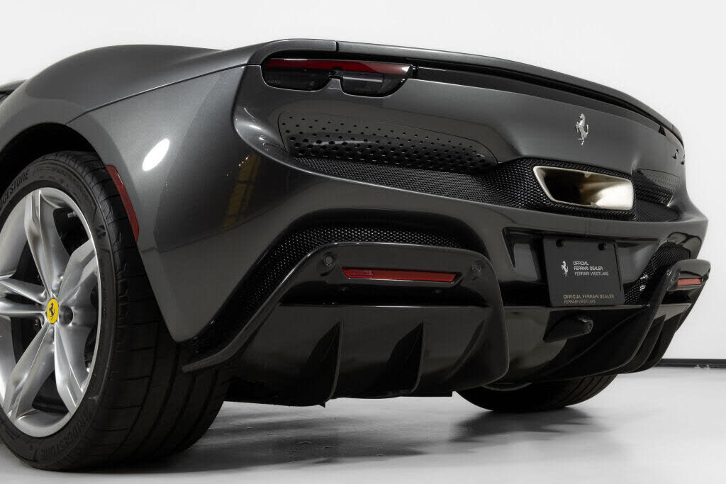 2024 Ferrari 296 GTB RWD photo 17
